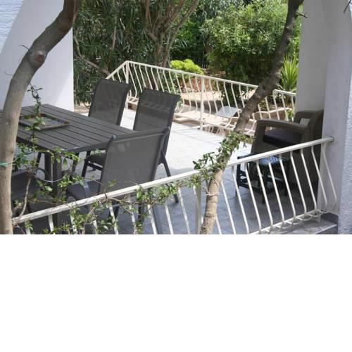 Family friendly seaside apartments Prizba, Korcula - 14597