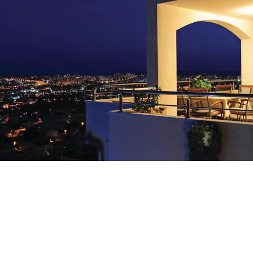Family House Solin