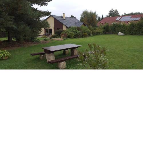 FAMILY HOUSE Tisá