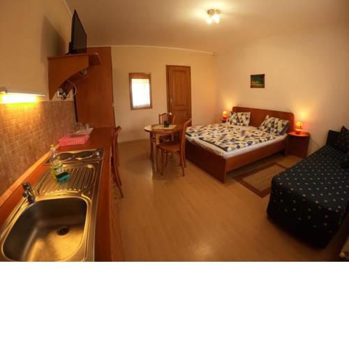 Family Lux Apartments
