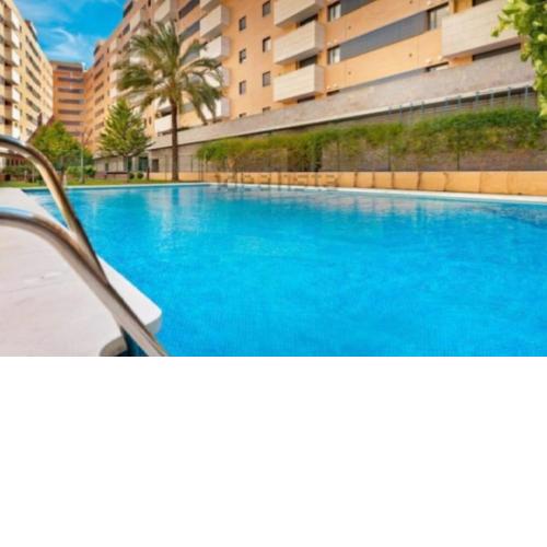 FAMILY Luxury apartment in City center y Station central and near the beach Free Parking