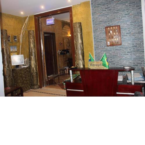 Family Palace Hotel