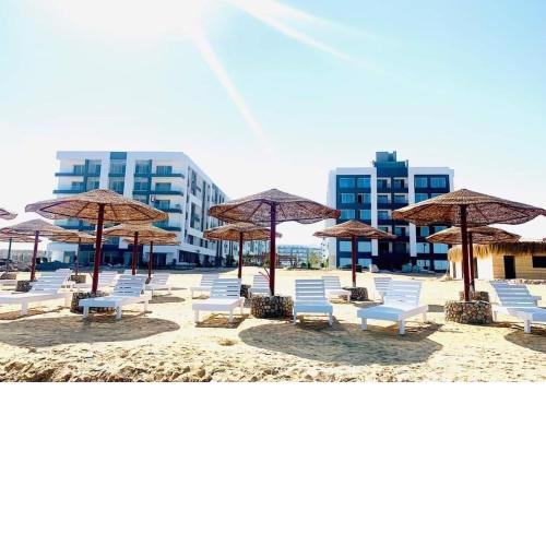Fanadir bay resort