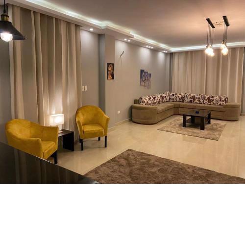 Fancy 2 bedroom apartment for daily rent