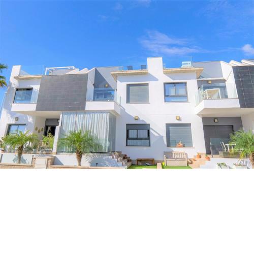 Fantastic 2 bed apartment in modern complex in Pilar de la Horadada