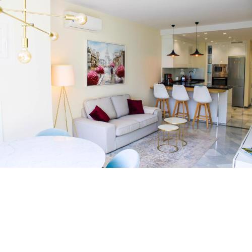 Fantastic Apartment 2 Minutes Walk From The Beach