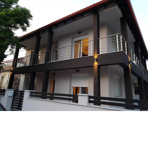 Fantastic Four Apartments