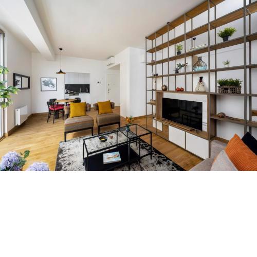 Fantastic Modern New-build Studio Gem! #118