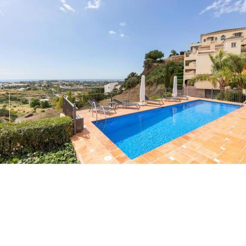 Fantastic Penthouse Rooftop terrace & Views RDR302