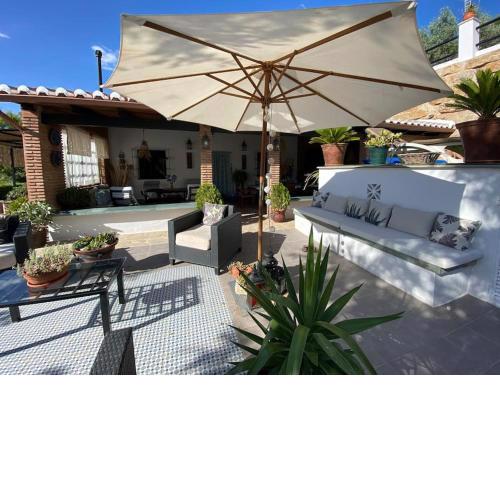 Fantastic Private Villa with pool near Ardales and Caminito del Rey