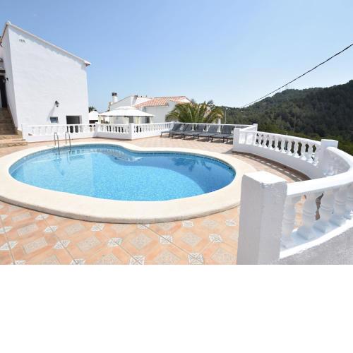Fantastic villa in Oliva with private swimming pool
