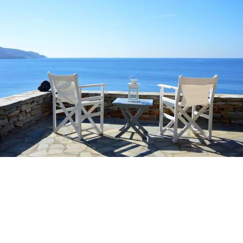 Fantastic waterfront home in Koundouros, Kea