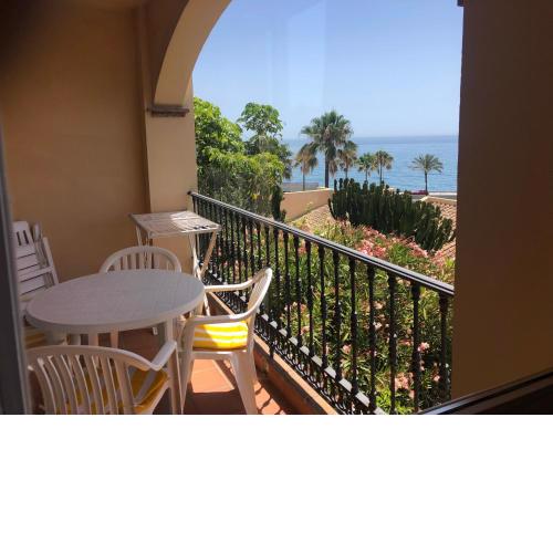 Fantástico Apartamento con vistas al mar zona Club la Costa Castillo Fuengirola