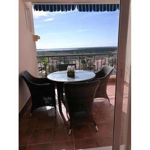 Fantástico apartamento con vistas en Almerimar