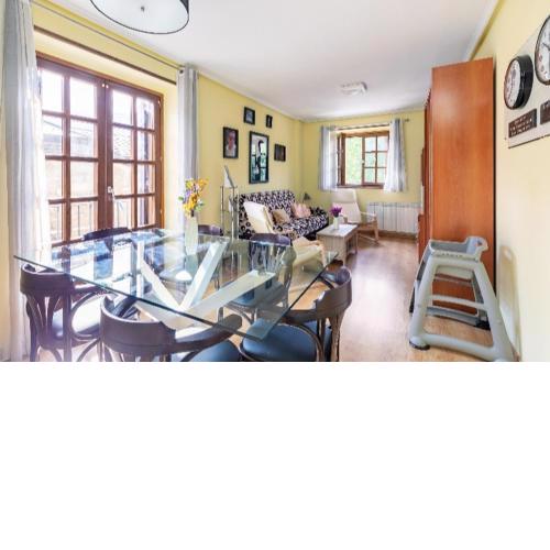 Fantástico apartamento en el Pueyo de Jaca Bonitas vistas a la montaña