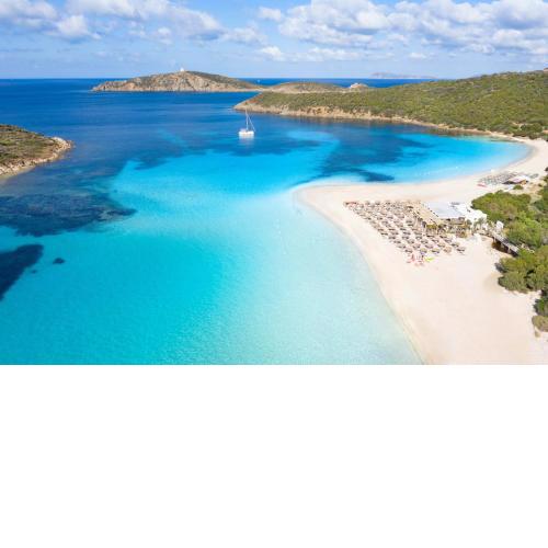 Fantastico Baia de Bahas Residence Sea View two Bedroom sleeps six num0894