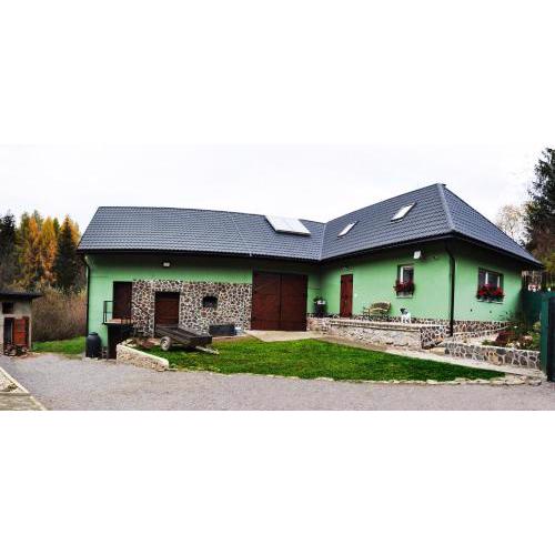 Farma Opačitá