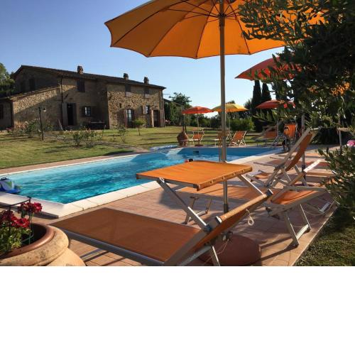 Farmhouse Gello by ToscanaTour