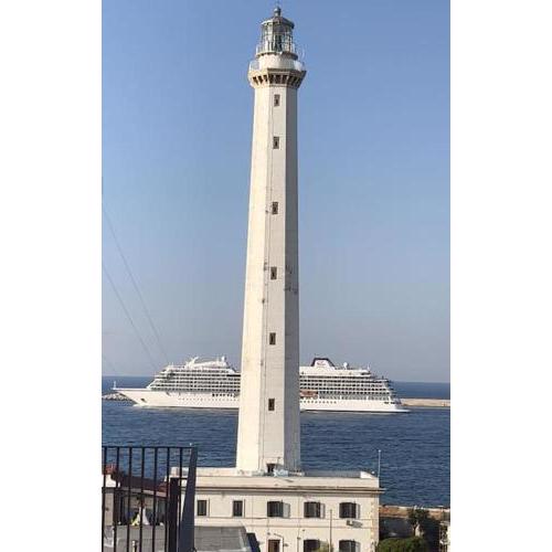Faro Sul Mare Luxury Apartment - Zona Fiera