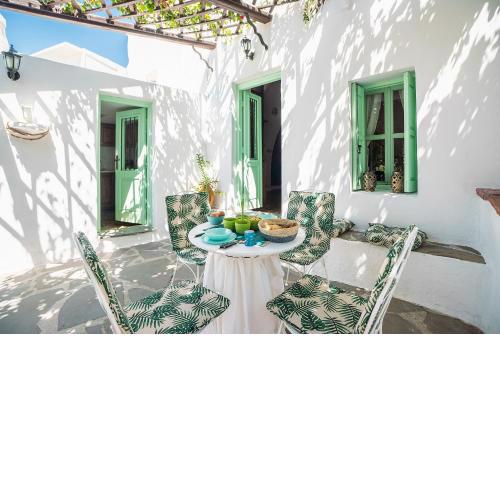 Fedra's Traditional House