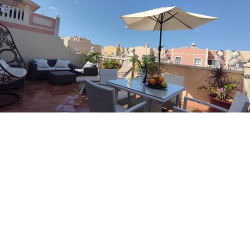 Feel at home! Two level apartment with 2 terraces and swimming pool