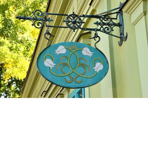 Fehér Tulipán Apartman