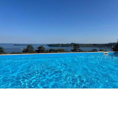 Feli Holiday Home - Panoramic pool lake view in Gardone Riviera
