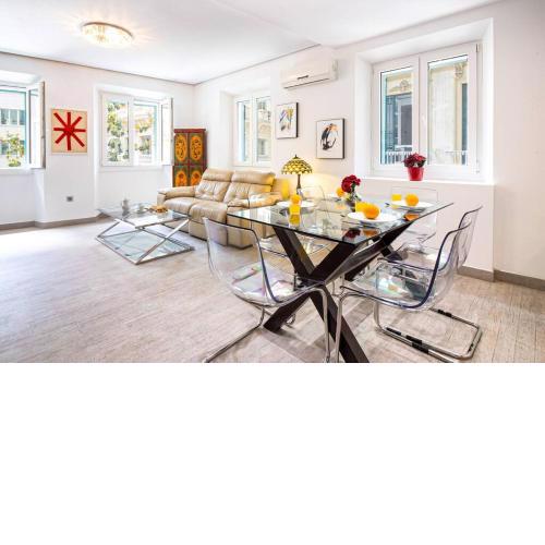 Felix Saenz Apartments!