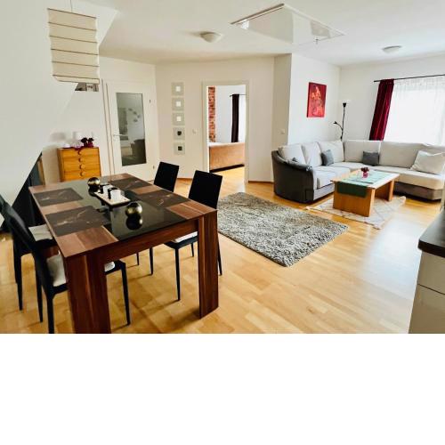 Ferienappartements Amadeus Stadt