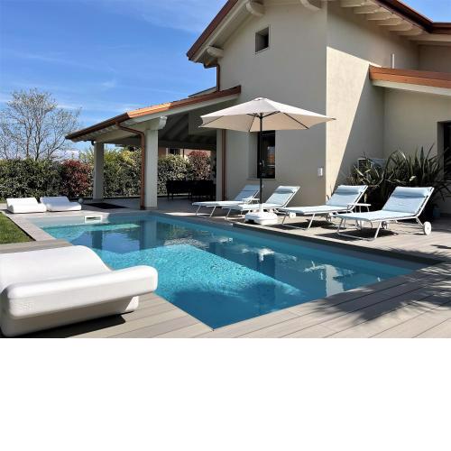 Ferienhaus Casa sulle colline di Barcuzzi pool, garden and barbecue