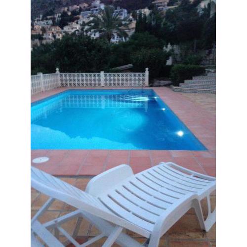 Ferienhaus in Calp mit Großem Pool und Panoramablick