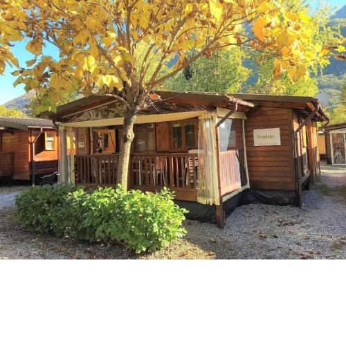 Ferienhaus in Porlezza mit Terrasse und gemeinsamem Pool