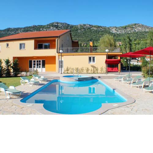Ferienhaus Makarska 520S