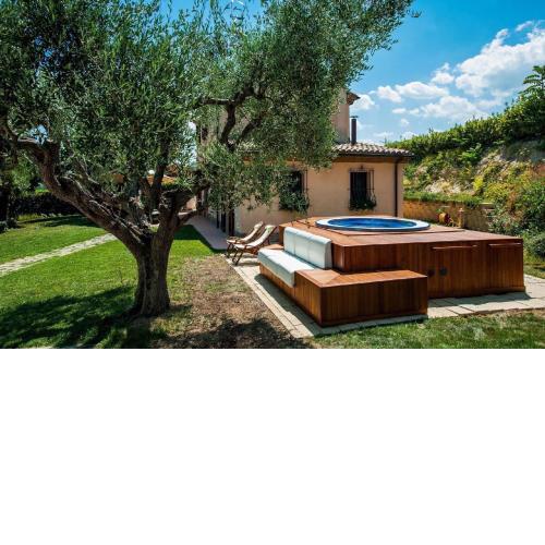 Ferienhaus mit Privatpool für 5 Personen 1 Kind ca 120 m in San Costanzo, Adriaküste Italien Fano und Umgebung