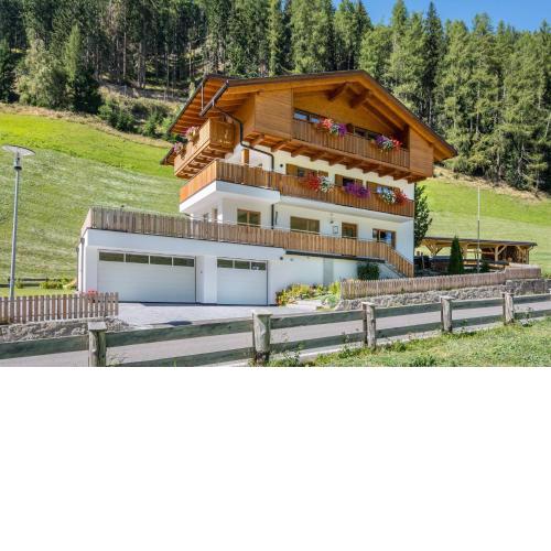 Ferienhaus Nairz Edelweiss