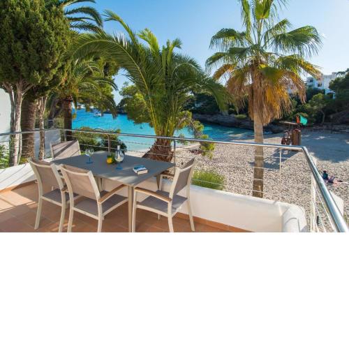 Ferienwohnung für 5 Personen ca 75 m in Cala d'Or, Mallorca Südostküste von Mallorca2 Schlafzimmer, 2 Badezimmer, Sat-TV, Spülmaschine, Meer 100 m, Sandstrand 100 m