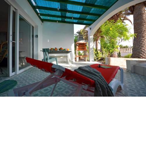 Ferienwohnung in Costa Calma mit Terrasse, gemeinsamem Pool und Grill