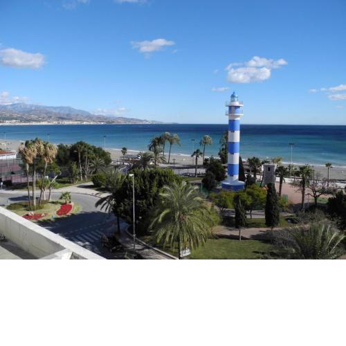 Ferienwohnung in erster Strandlinie, mit Balkon, Dachterrasse und Gemeinschaftspool