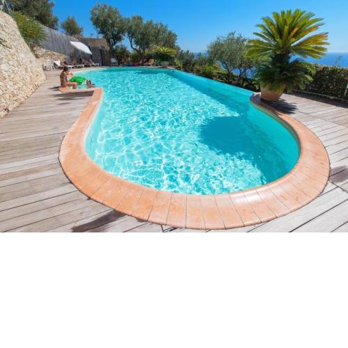 Ferienwohnung in Finale Ligure mit Terrasse, Grill und gemeinsamem Pool