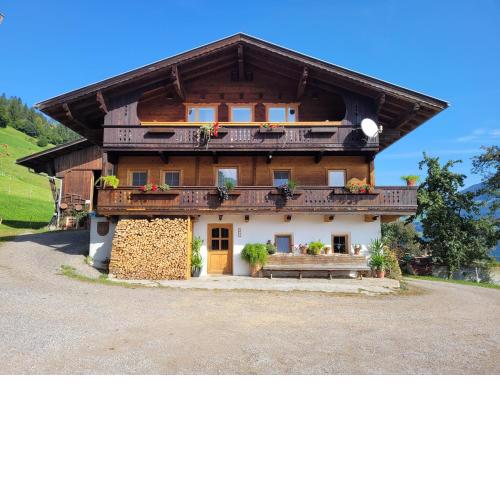 Ferienwohnung Staudach, Apartment