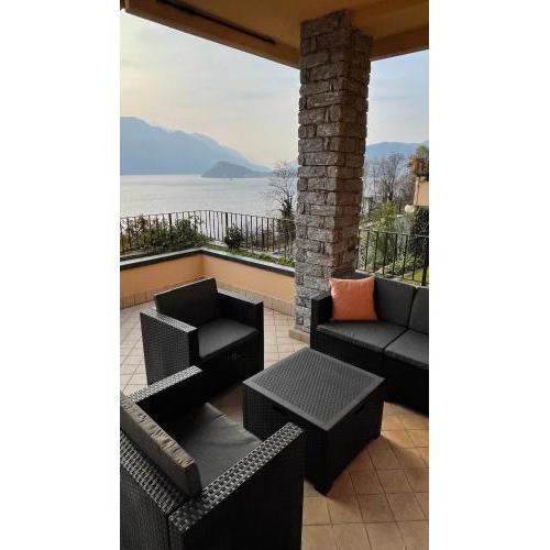 Few steps to the heart of Menaggio, swimming pool, breathtaking view