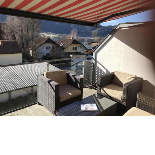FeWo mit Seeblick