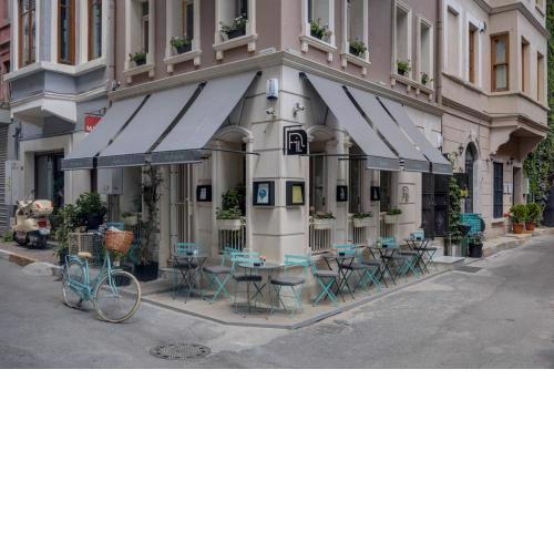 Fil Apartments