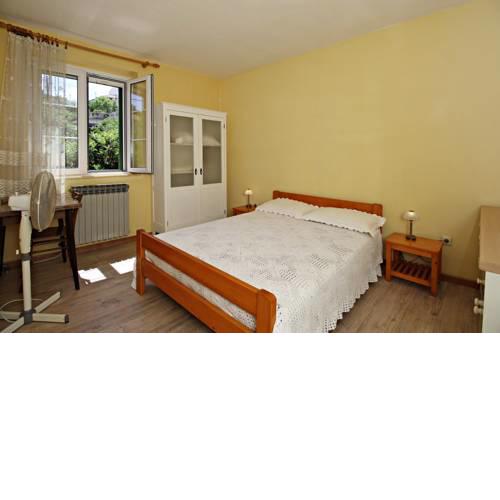 Filipi Apartment