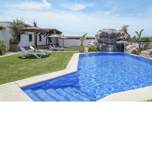 Finca Abril 3 Piscina Compartida
