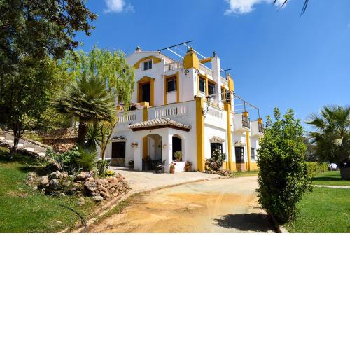 Finca La Lola - Large House with 2 Private Pools
