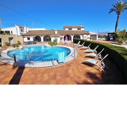Finca San Jaime - holiday home with stunning views and private pool in Benissa