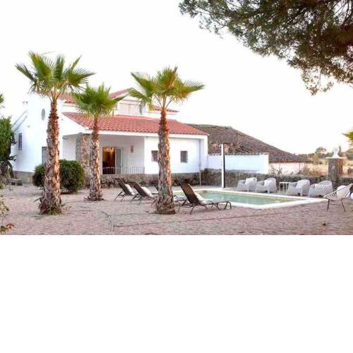Finca Venta Viñas, piscina privada. Toledo. Nueva.