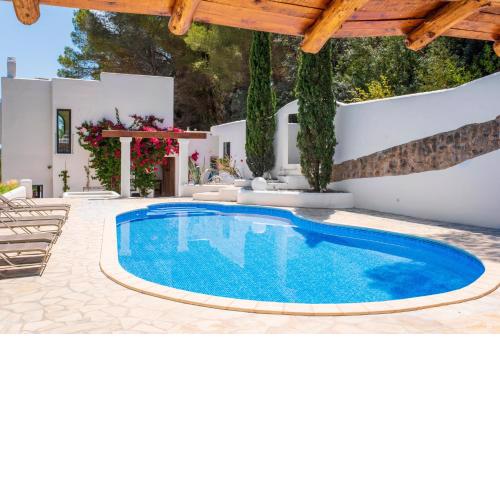 Finca Victoria EU - a lovely Ibiza villa in the hills