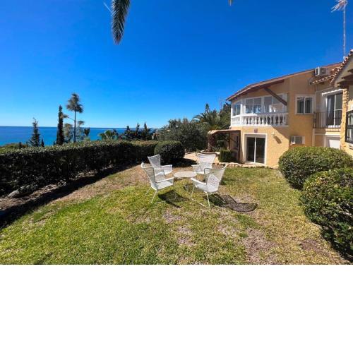 Finca with private pool and amazing sea views! Casa Eliane